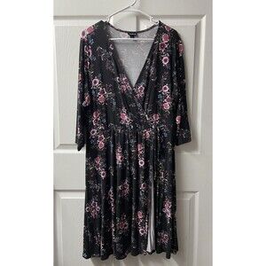 Torrid Faux Wrap Kneel Length Dress Womens Plus Size 1x Black Pink Floral